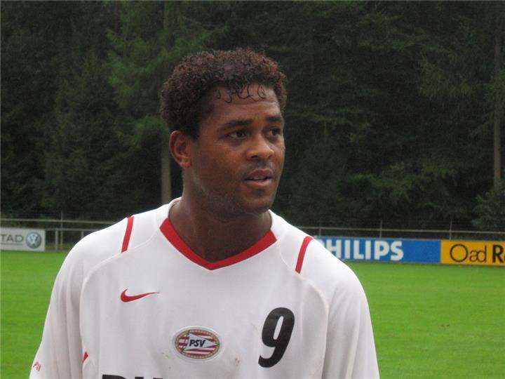  p>帕特里克·克鲁伊维特(patrick kluivert),1976年7月1日出生于荷兰