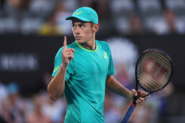  p>亚历克斯·德米纳尔(alex de minaur),1999年2月17日出生于