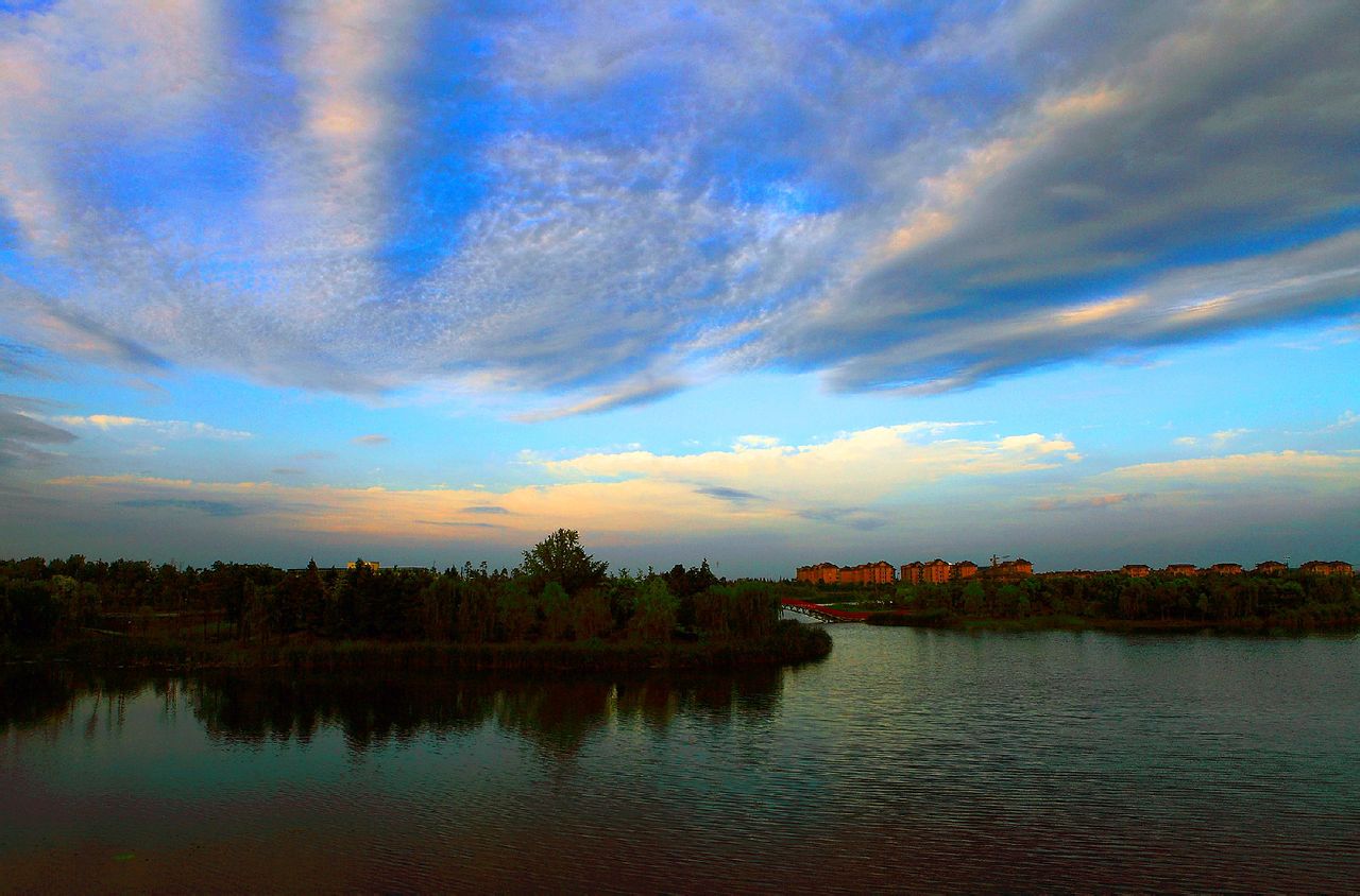  p>建湖县,位于江苏省 a target="_blank" href="/item/苏北/1181676"