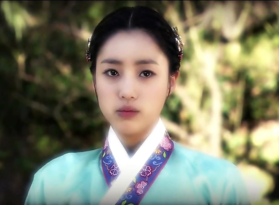  p>咸恩静,1988年12月12日出生于韩国江原道江陵市