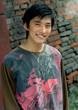 p>宫正楠(daniel),1984年10月17日出生于山东省烟台市,中国内地男演员