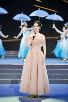 龚爽（中国内地女高音歌唱演员）_百度百科