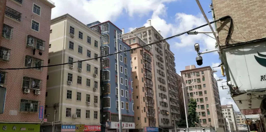  p>弓村一区位于深圳市龙华区龙华中心. /p>