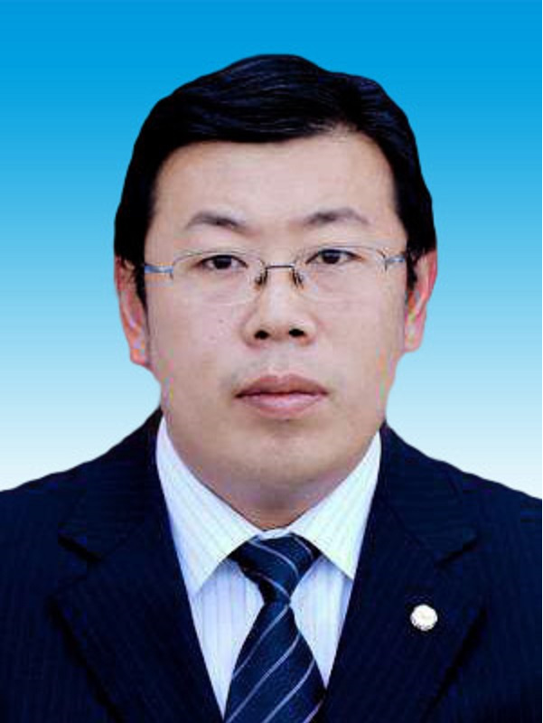 data-id="tshm7m3cxbxu">现任新疆维吾尔自治区乌鲁木齐市天山区委副