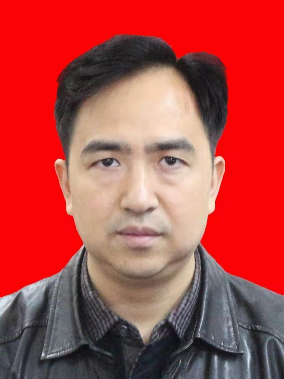  p>李春辉,衡南县洪山镇党委委员,书记,一级主任科员. /p>