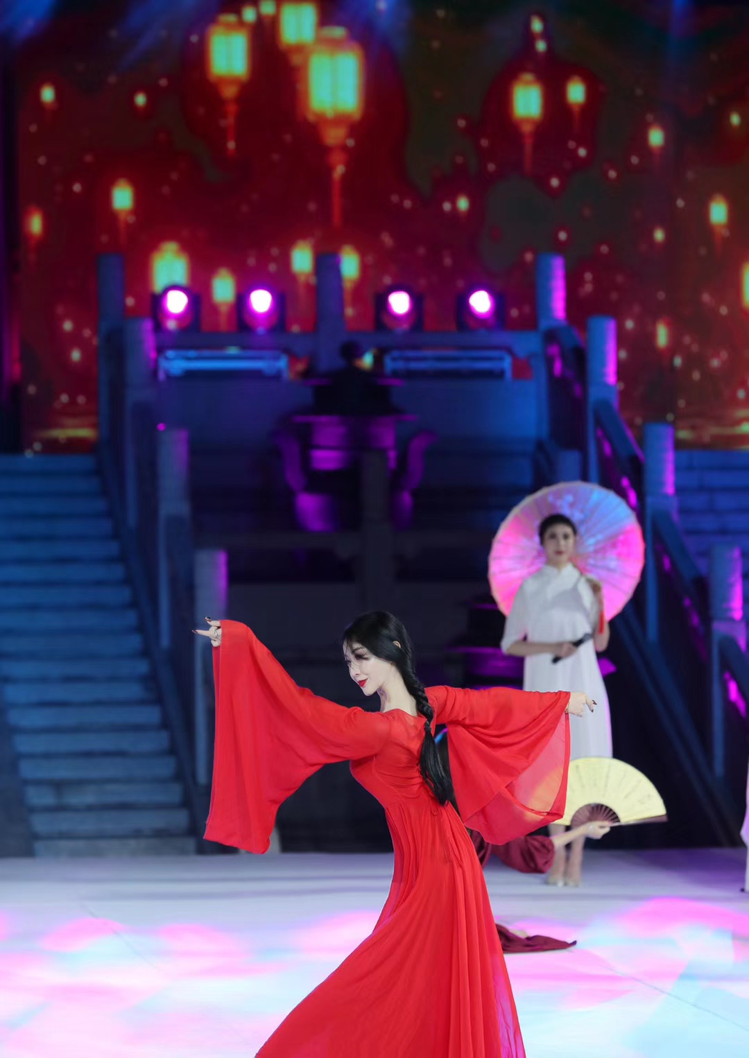  p>王晚晴 sup data-ctrid="13d4d6ku">1 /s