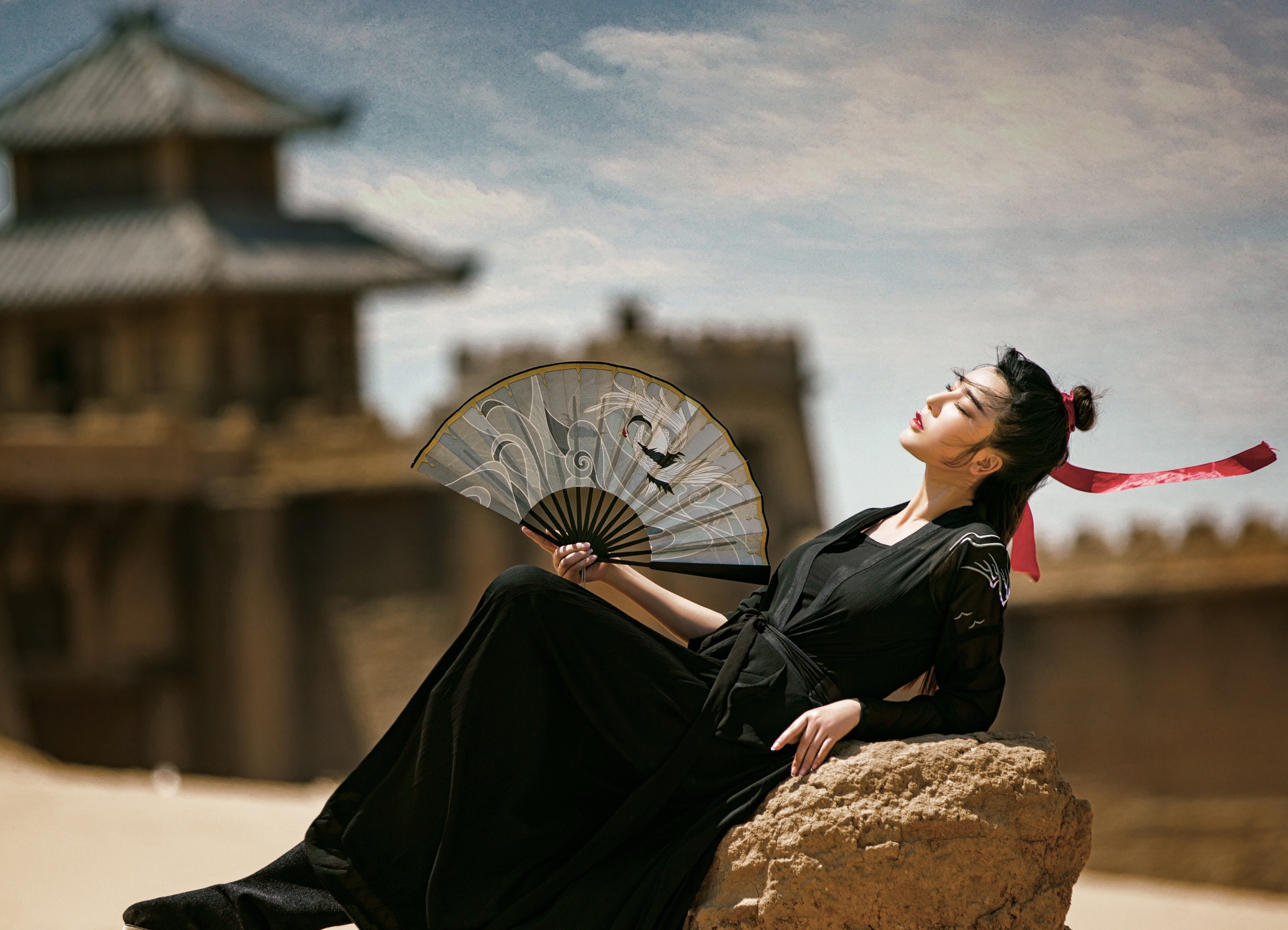  p>侍宣如,中国内地女演员,歌手.