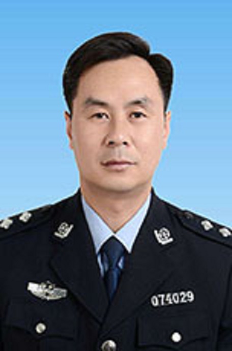 赵斌