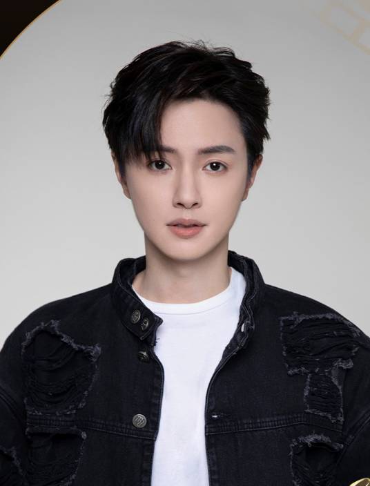 官鸿（中国台湾男演员）_百度百科