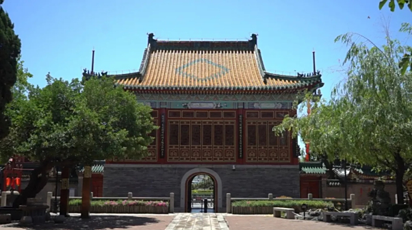 戏台