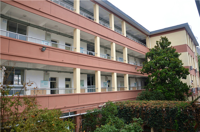 西安交通大学附属中学雁塔校区