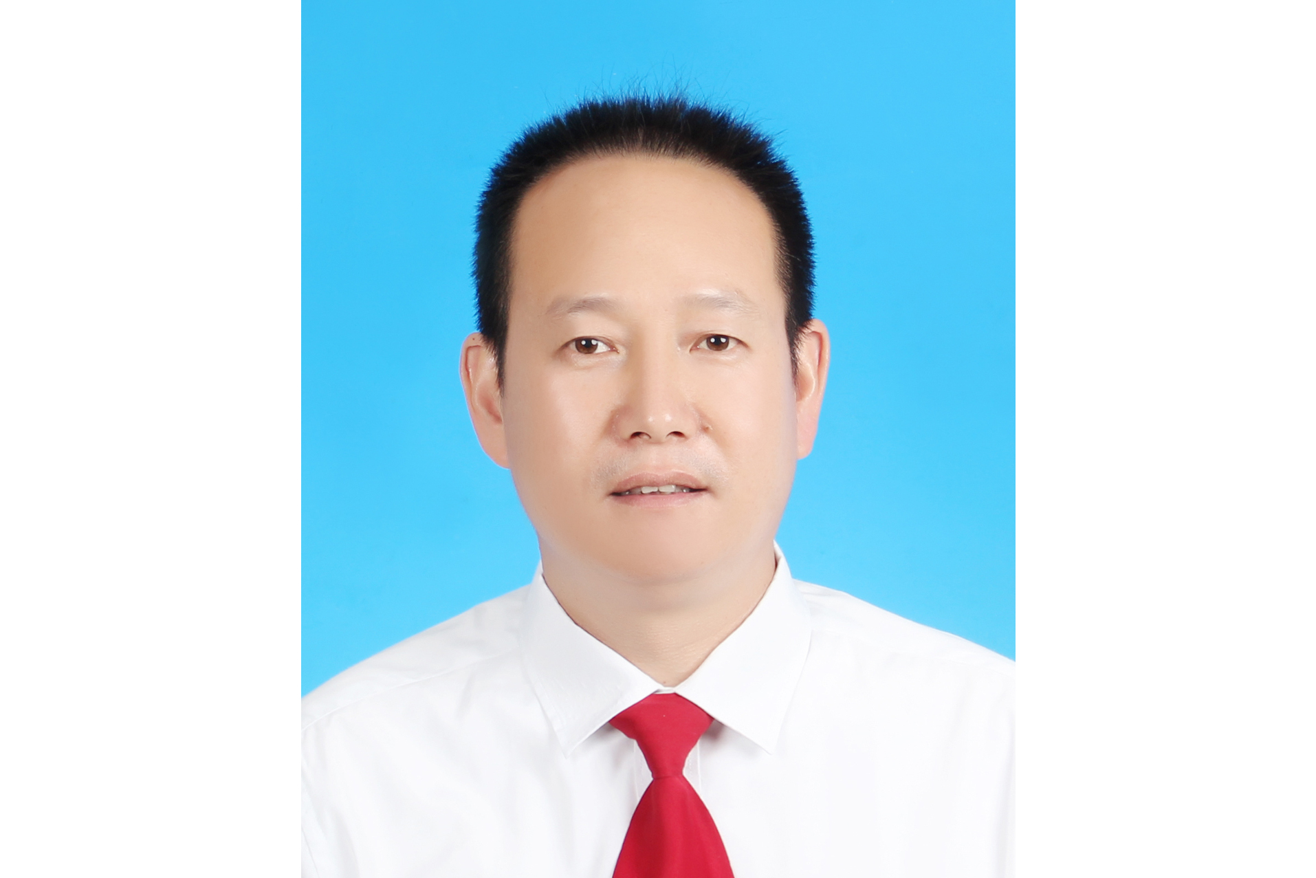  p>陈建华,现任台州市路桥区路北街道党工委委员,常务副主任,二级主任