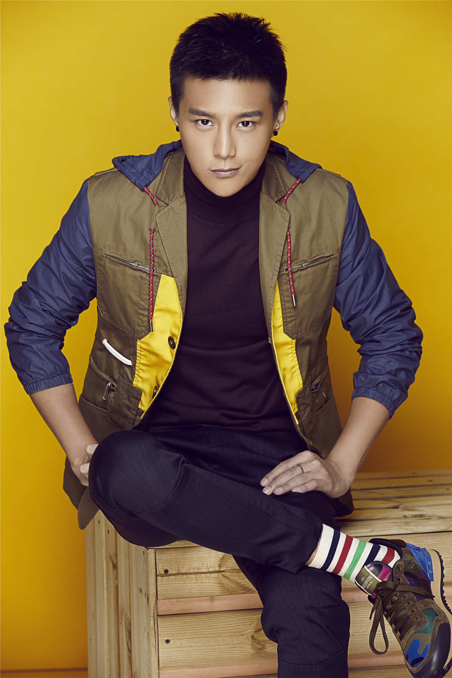 young),原名王柯达,出生于山西省太原市,中国内地影视男演员,毕业于 a