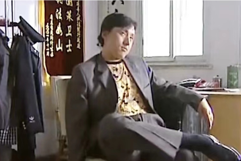 反腐剧 a target="_blank" href="/item/《以黑治黑》/239112" data