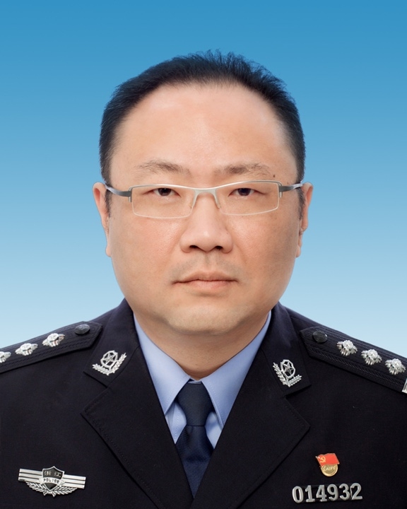 杜鹏