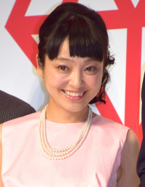 金田朋子 百度百科