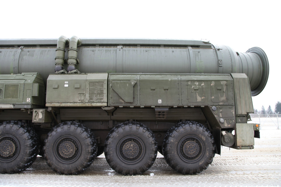  p>rt-2pm2弹道导弹( a>俄 /a>文:РТ-2ПМ2   Тополь-М