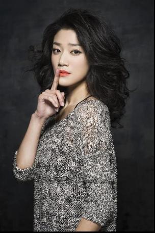  p>滕旋 i>(原名吴腾旋) /i>,1982年2月21日出生于山东省青岛市, a