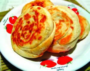  p data-id="gnww5vc0o7">豫菜(读音:yù cài),又名豫宴,一般指的是