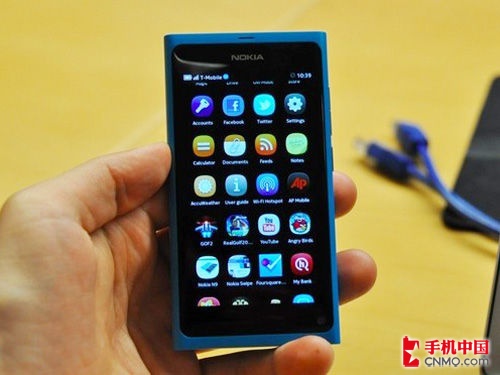 114431" data-lemmaid="114431">诺基亚 /a>于2011年11月发布诺基亚n9