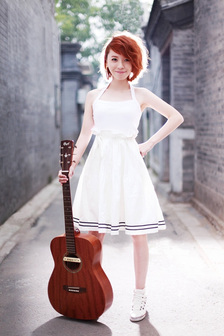 黄雅莉歌曲(黄雅莉歌曲蝴蝶泉边原唱)