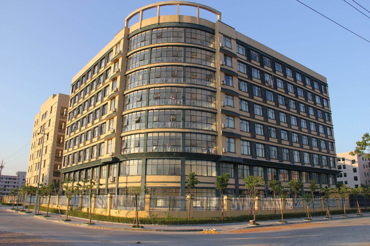 浙江名蒙服饰有限公司