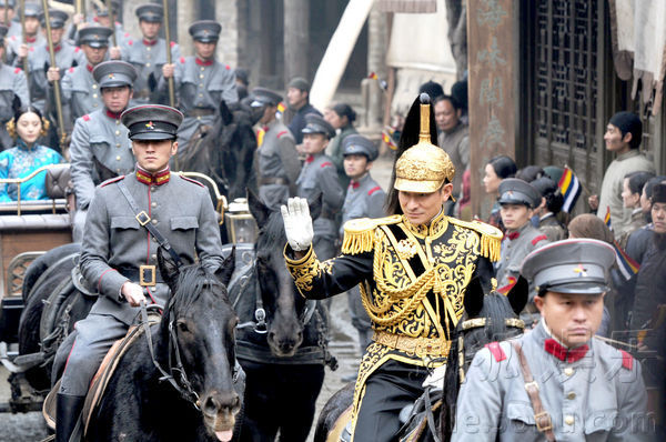  p>刘德华(andy lau),1961年9月27日出生于中国香港,籍贯广东新会