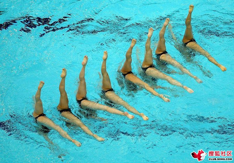  p>日本花样游泳队是亚洲的花泳先驱,也是曾经的世界强队,与美国队