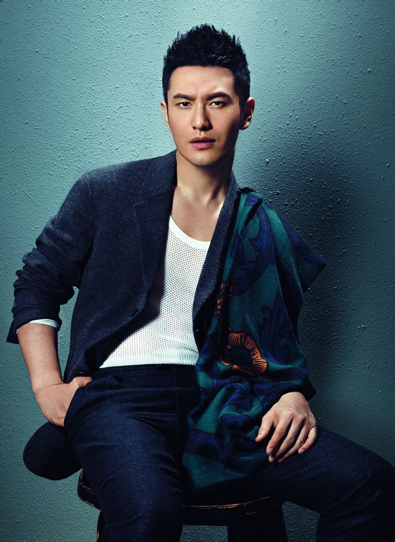  p>黄晓明,1977年11月13日生于山东省青岛市,中国内地男演员,歌手