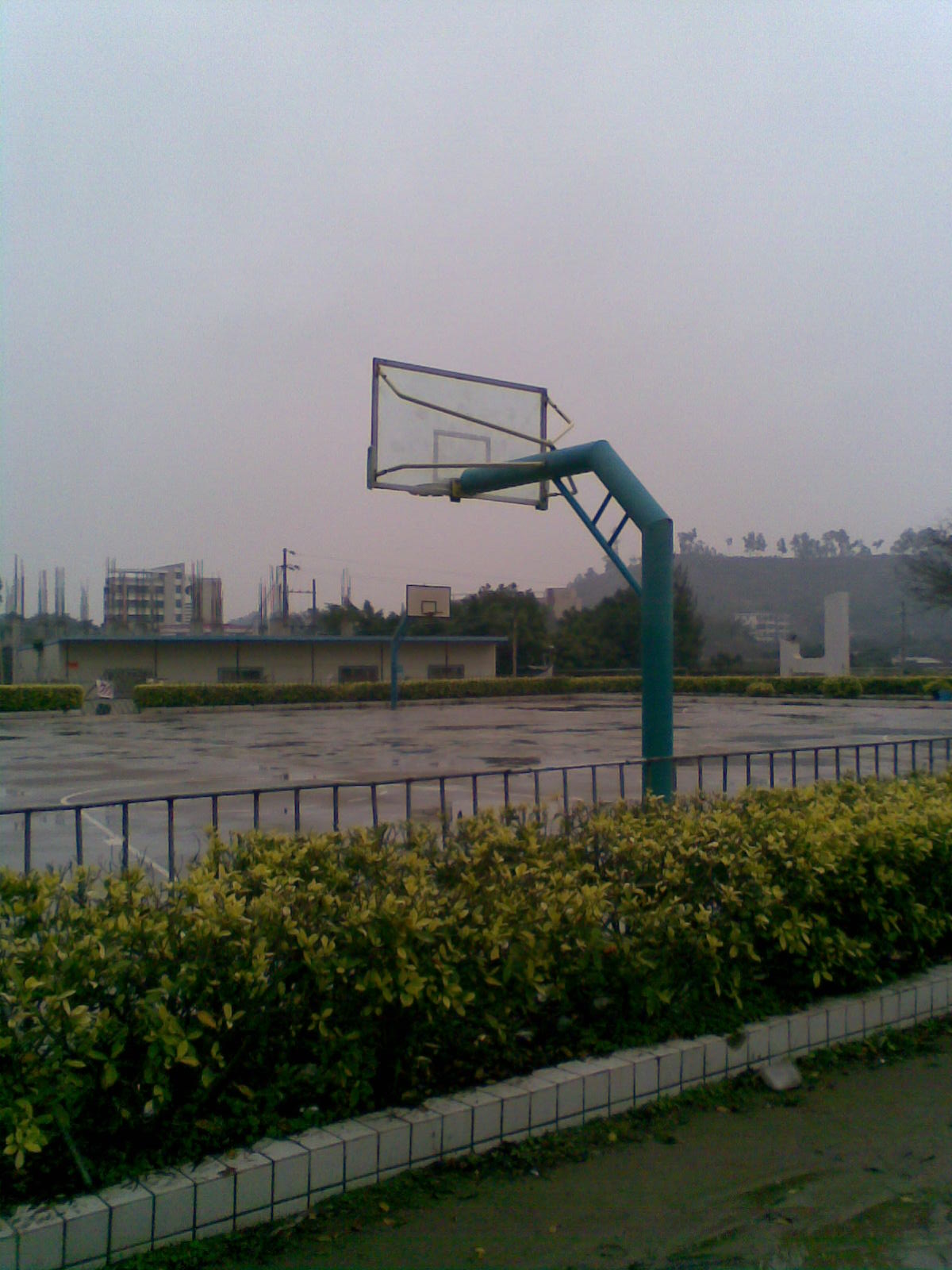 陆丰市东海龙潭中学