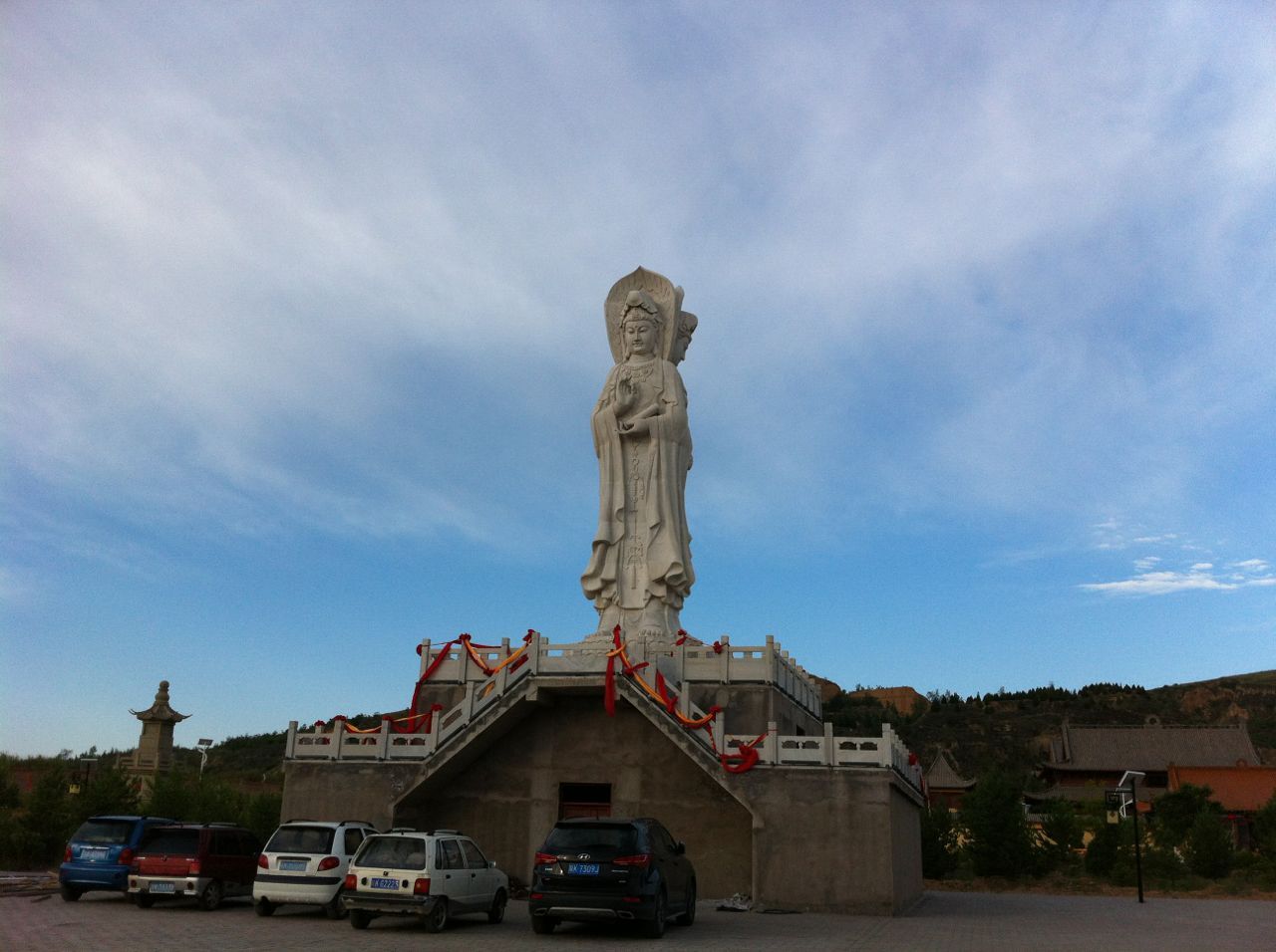  p data-id="gnvi281y00">榆林石佛古寺,位于陕西省榆林市 a target="