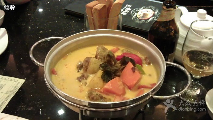 data-id="tbwfp5w8od4n">避风塘(松江地中海店)是上海市境内的茶餐厅