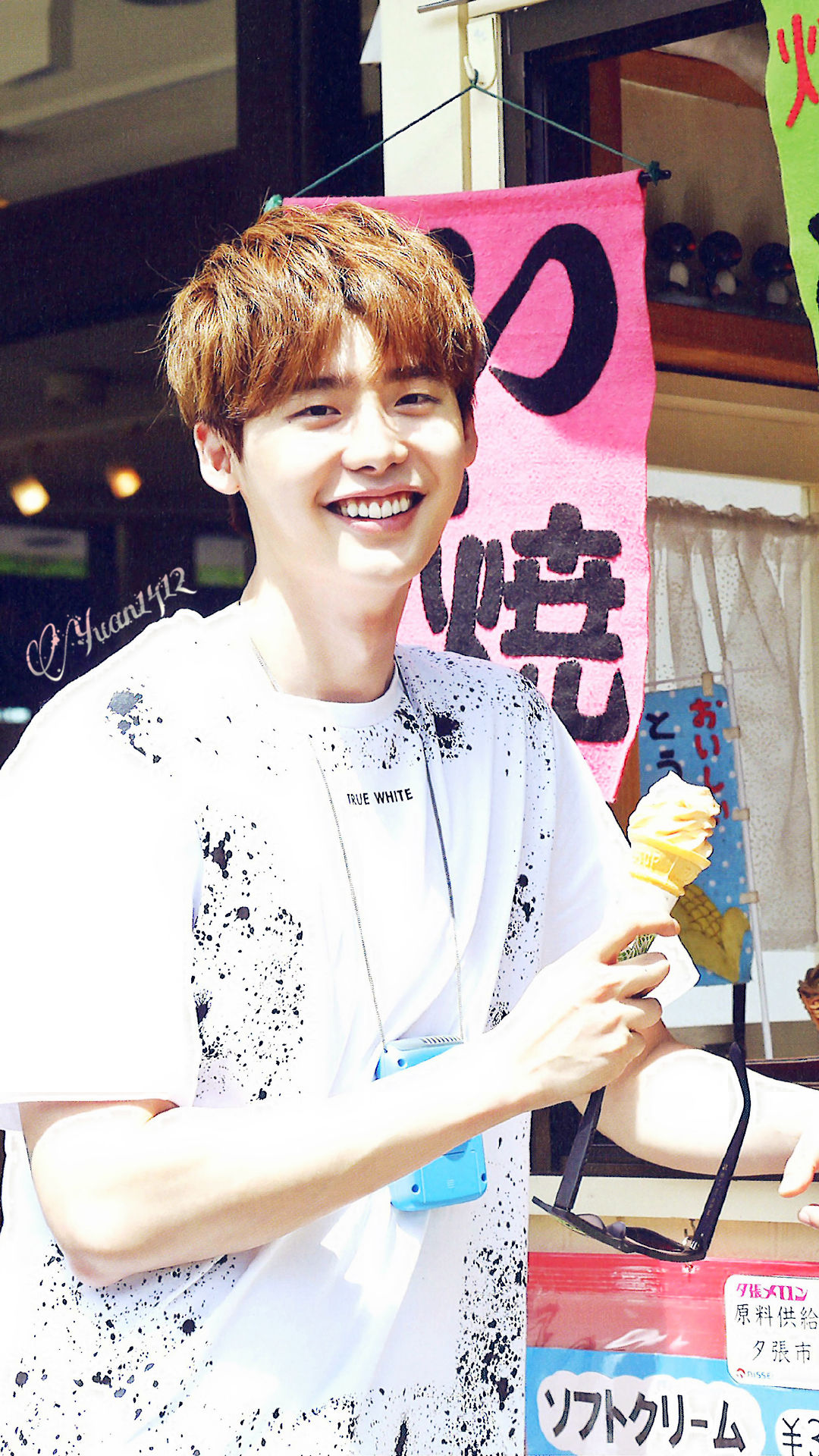  p>李钟硕 i>(         ,lee jong suk) /i>,1989年9月14日出生于京畿