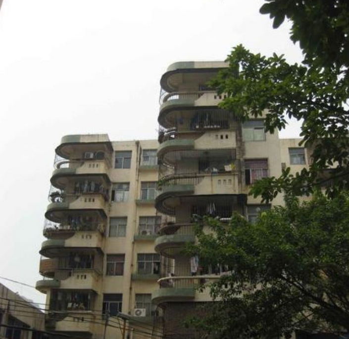  p data-id="gnb2aeq5rk">黄金台小区是深圳市宝安区的住宅小区. /p>