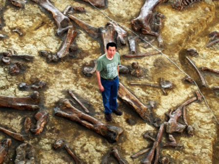 徐星（中国科学院院士、古生物学家、云南大学古生物研究院学术院长）_百度百科