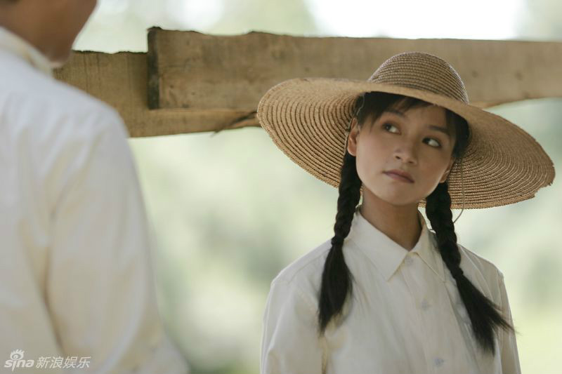  p>《烈日炎炎》是由 a href="#" data-lemmaid="5512047">滕文骥 /a>