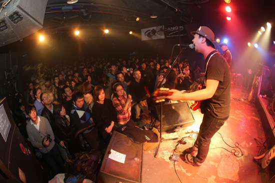 2005年casino demon乐队开始频繁出现在两个好朋友,老what a href="#"