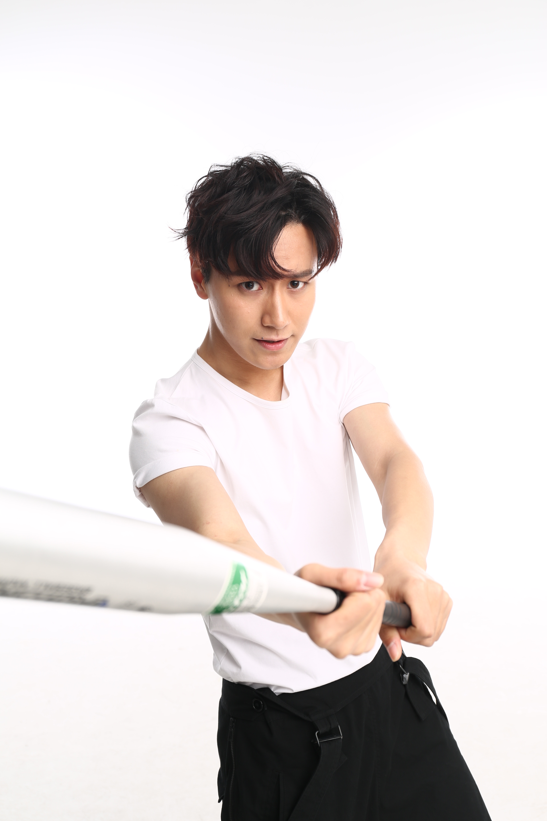 rvx4hp">张泽,1994年5月30日出生于河南省郑州市,中国内地音乐剧演员