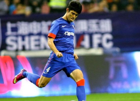  p>李建滨,1989年4月19日生于山东省滨州市,中国职业足球运动员.