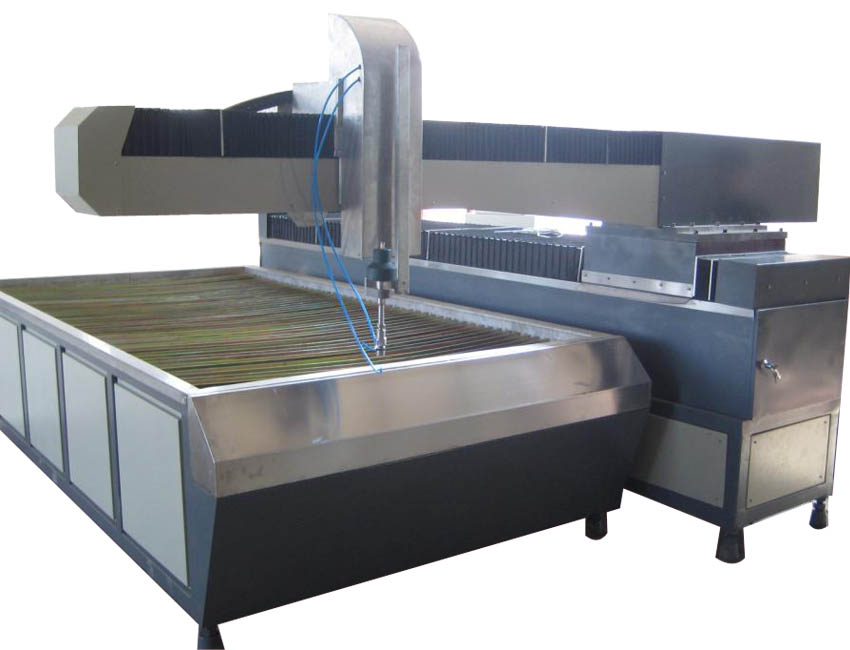  p>水刀切割机是利用超高压水射流进行冷态切割的切割设备,主要由高压