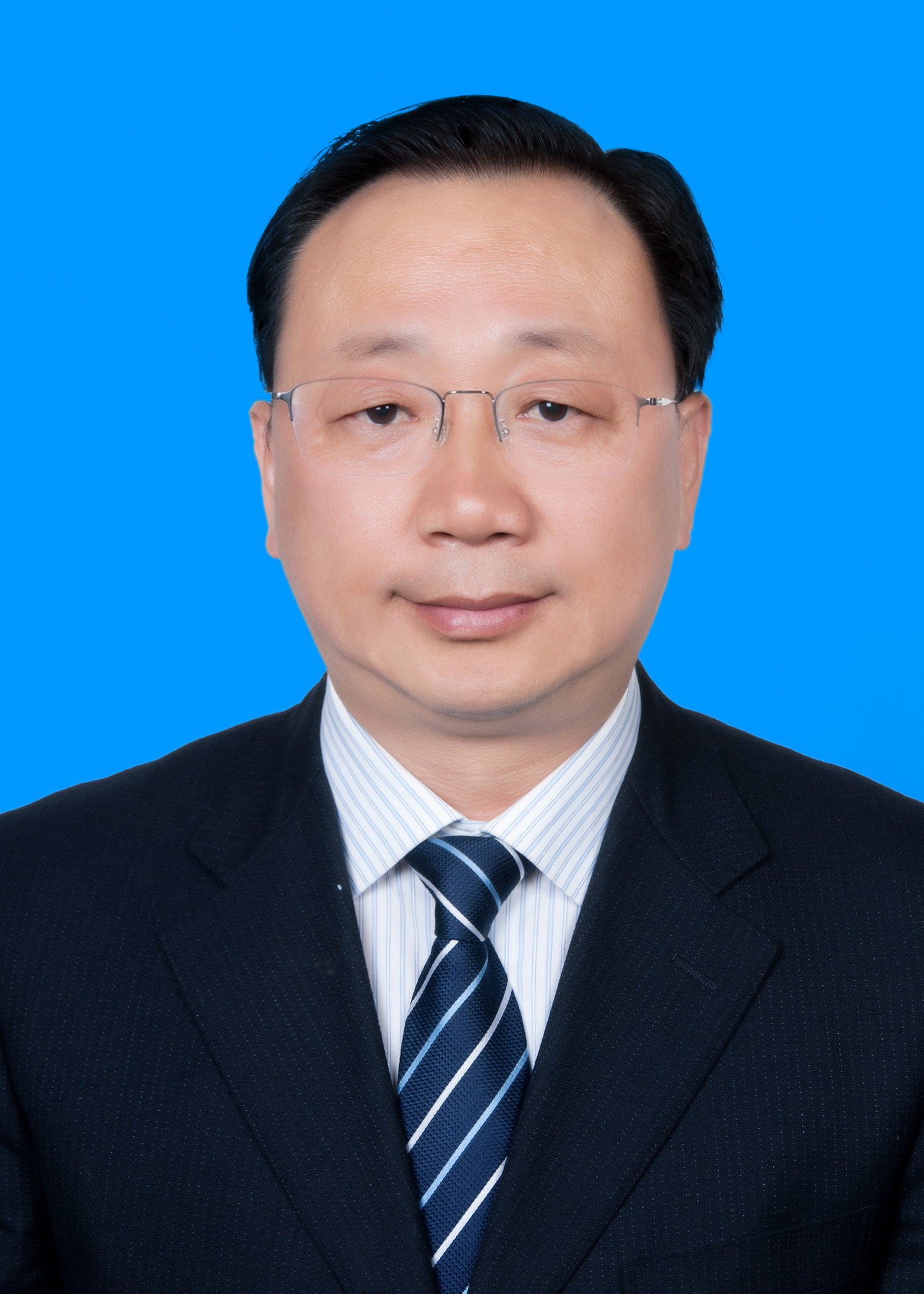 李亚斌