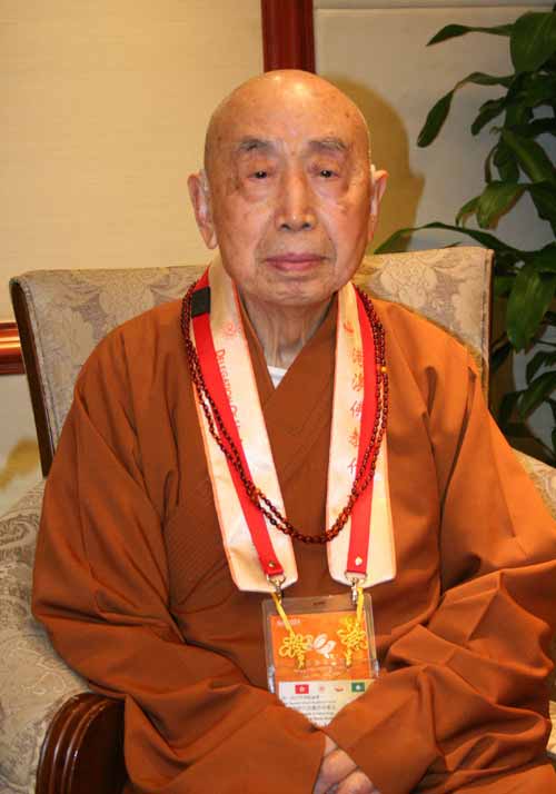  p data-id="gnbpwc18eg">法号觉光法师,辽宁 a target="_blank" href