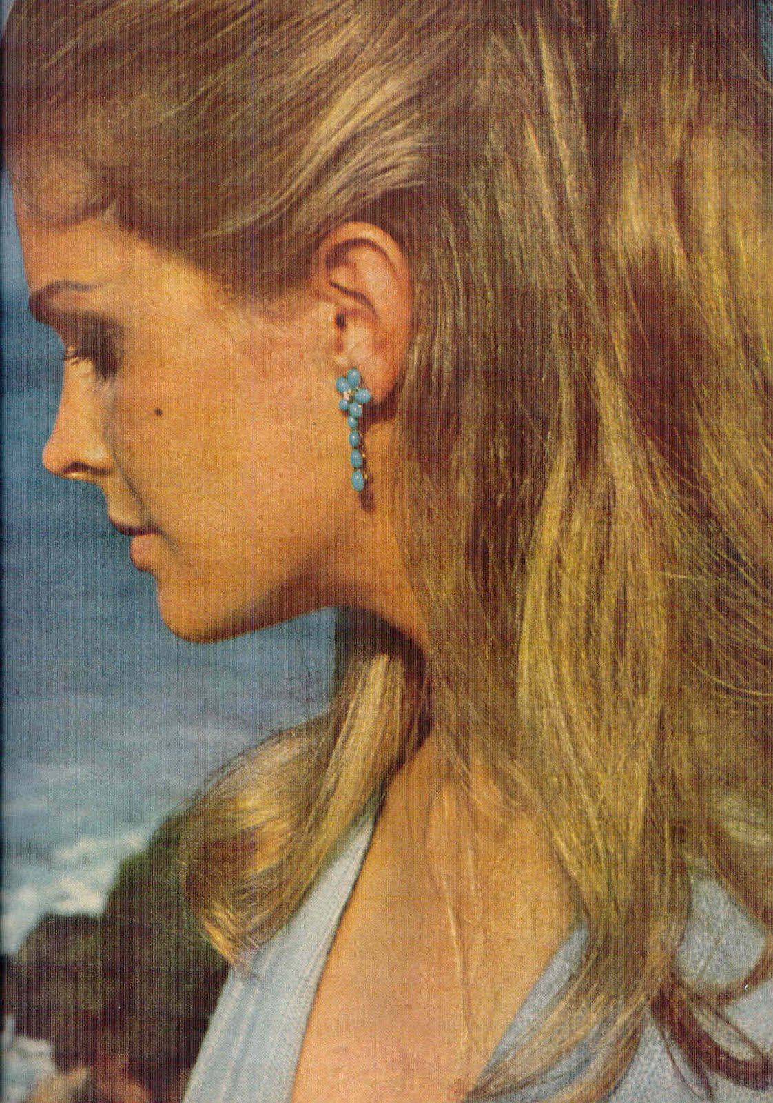  p>坎迪斯·伯根(candice bergen),1946年5月9日出生于 a target="