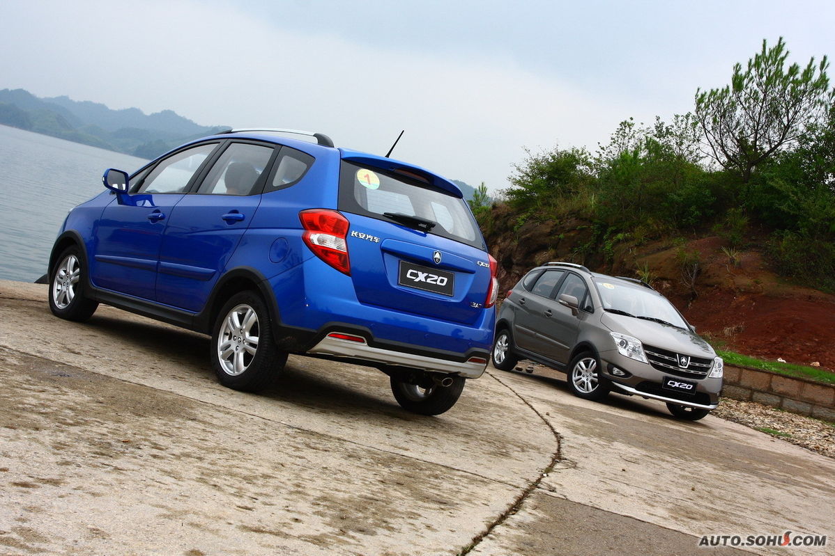  p>cx20是 a target="_blank" href="/item/长安汽车/1617266" data