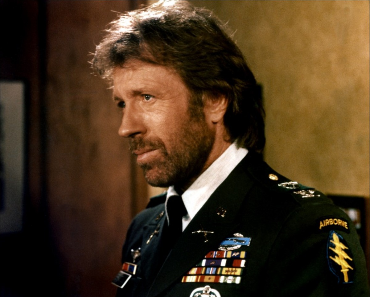  p data-id="go06v49q9q">查克·诺里斯(chuck norris),1940年3月10日