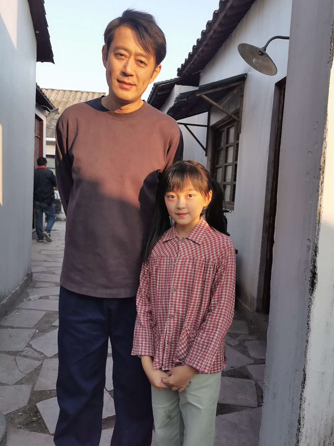 代表作品《 a target="_blank" href="/item/谁都渴望遇见你/23239873