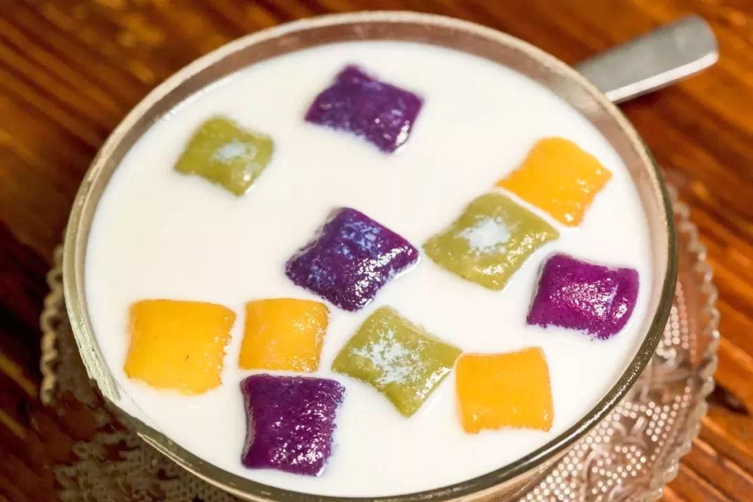 牛奶芋圆