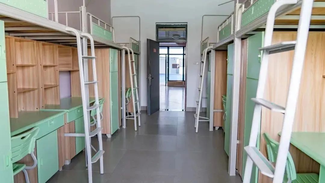 赣州市第十五中学