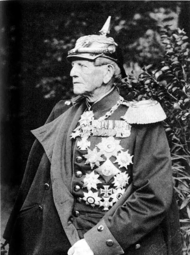 赫尔穆特·卡尔·贝恩哈特·冯·毛奇