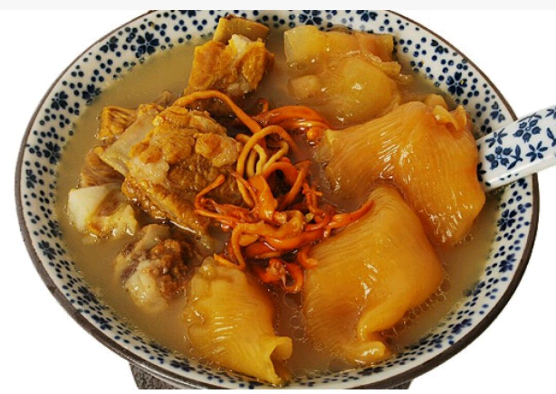 虫草花淮山排骨汤